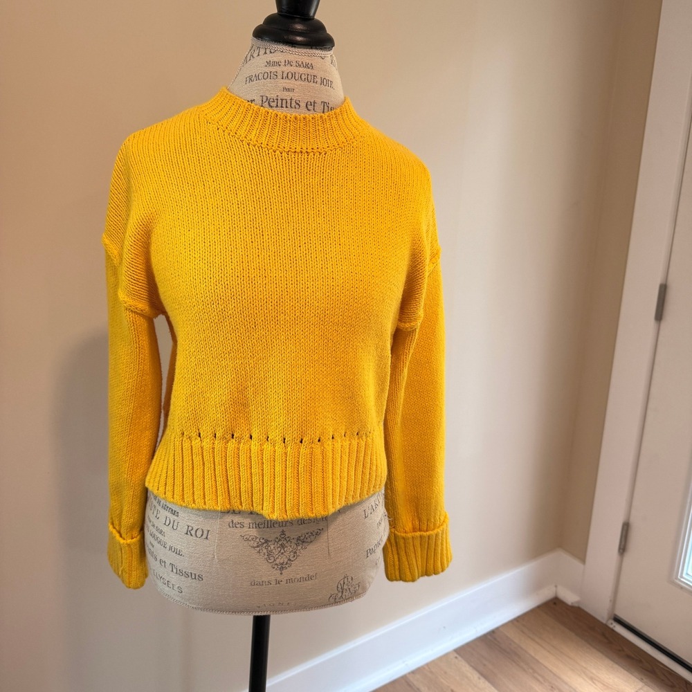 H&M Women's Vibrant Yellow Sweater Size XS